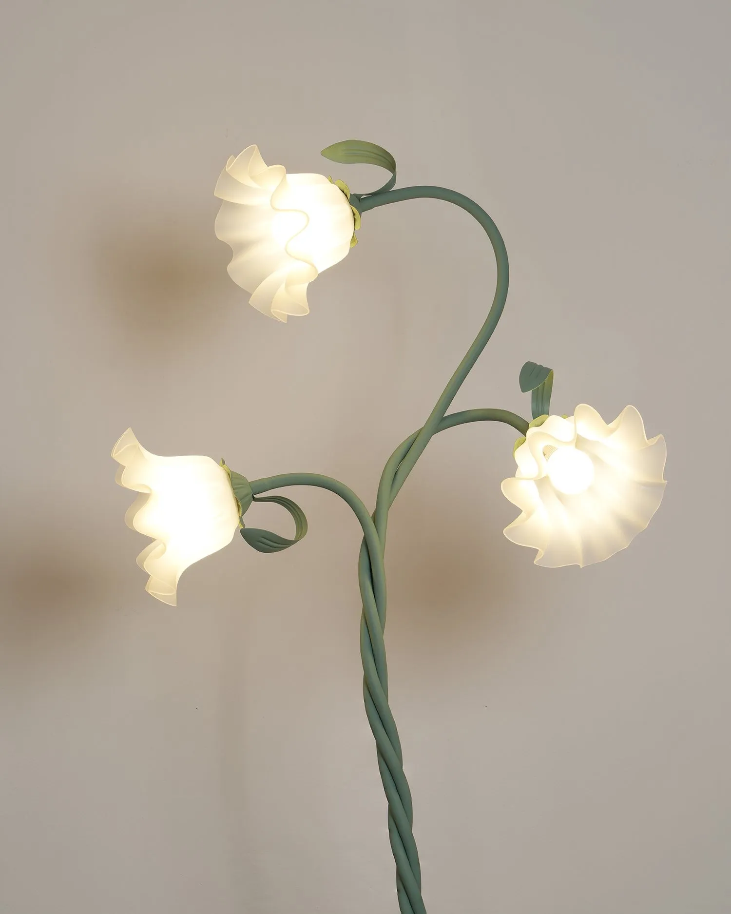Creative Multi-Head Winding Flower Shape Floor Lamp M175