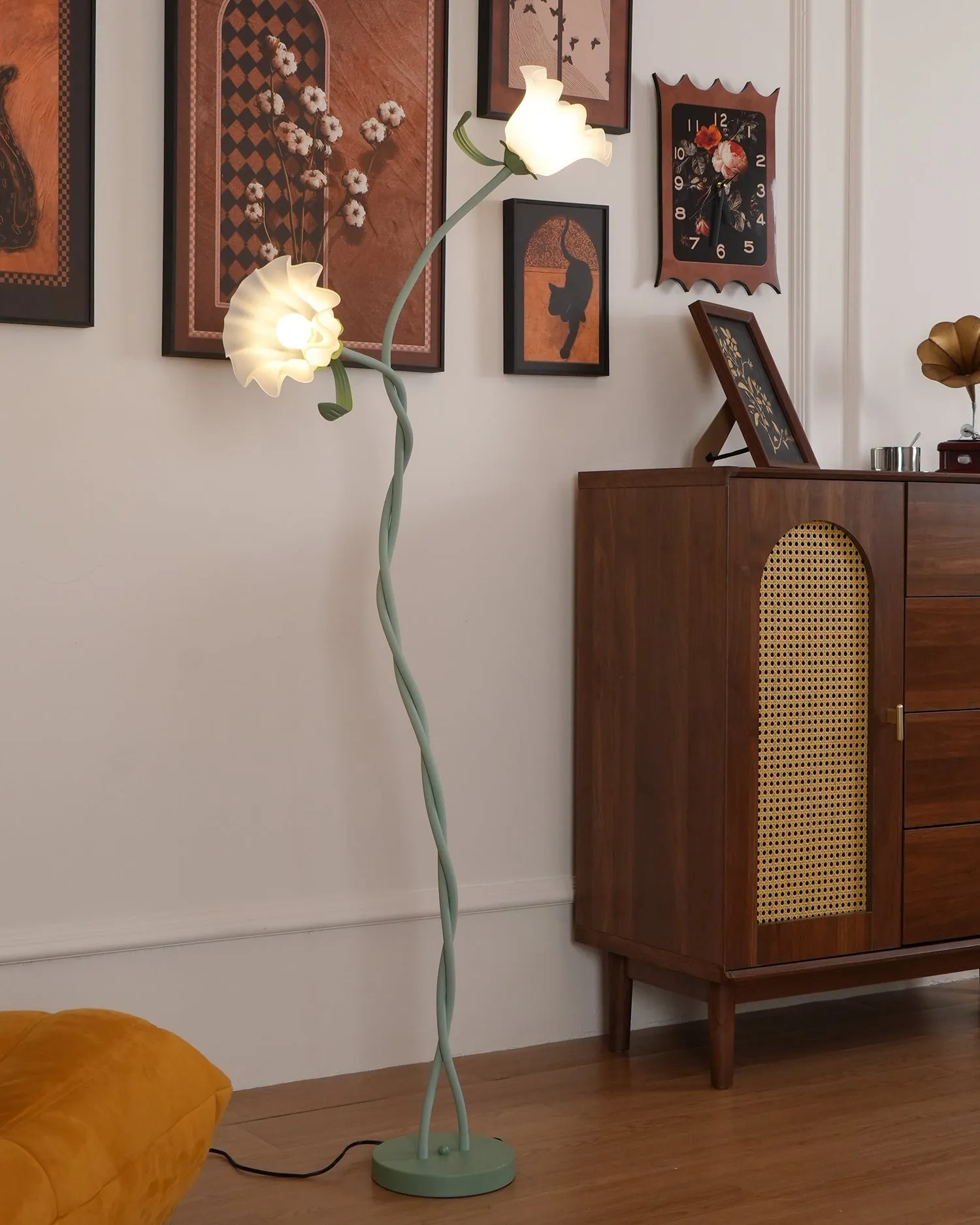 Creative Multi-Head Winding Flower Shape Floor Lamp M175