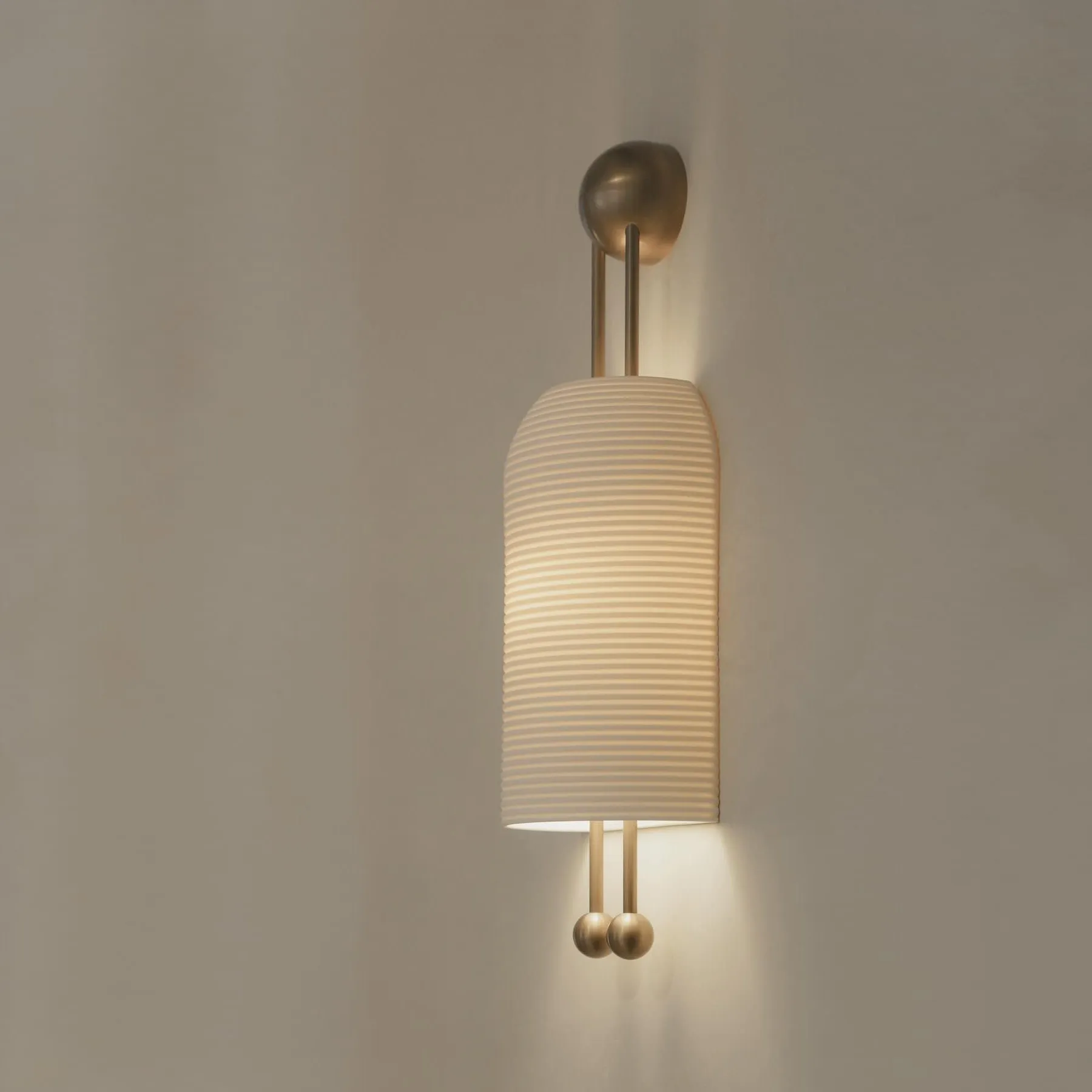 Lantern Glass Sconce D478