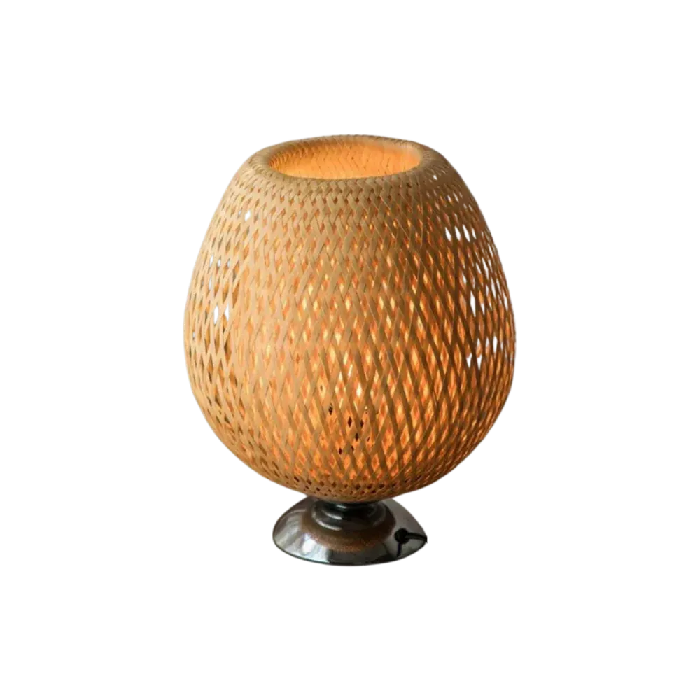 Handcrafted Sustainable Bamboo Table Lamp D847
