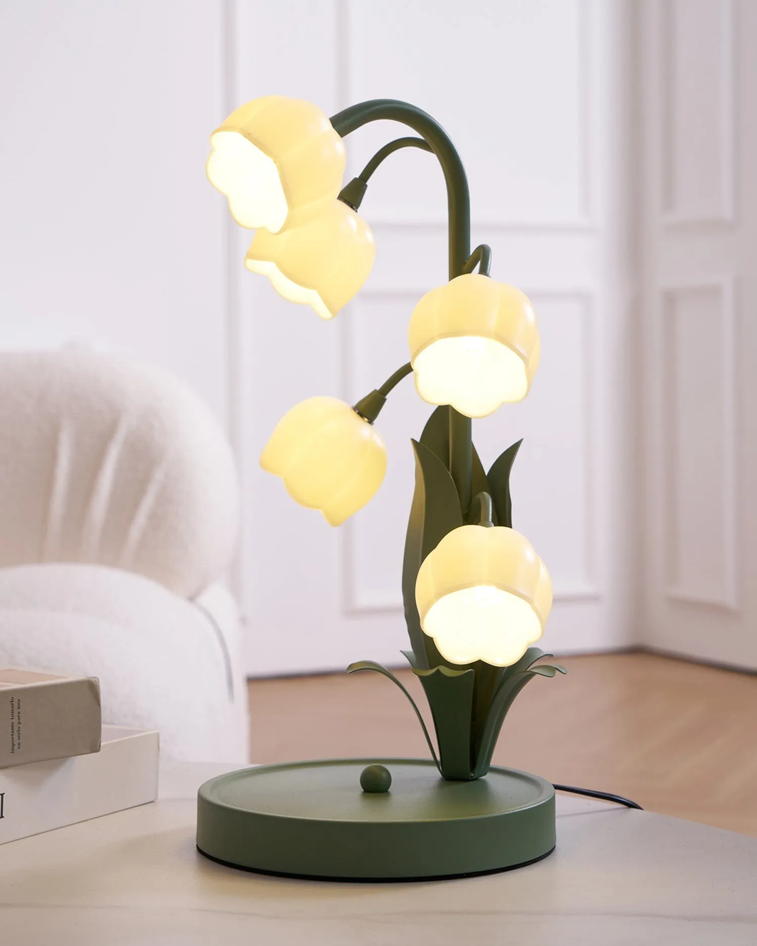 Lily Of The Valley Table Lamp P062