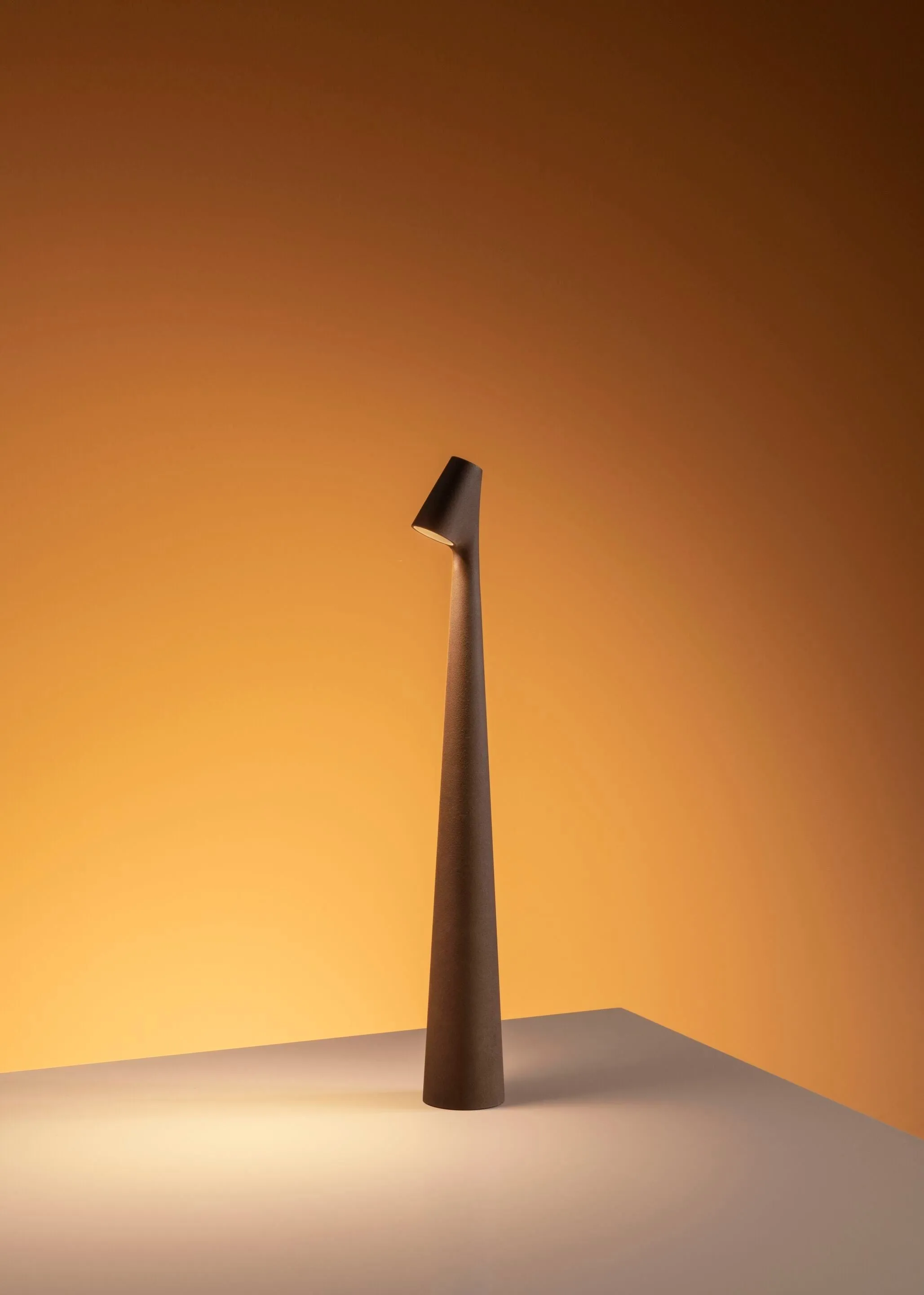 Creative Tall Portable Table Lamp M497