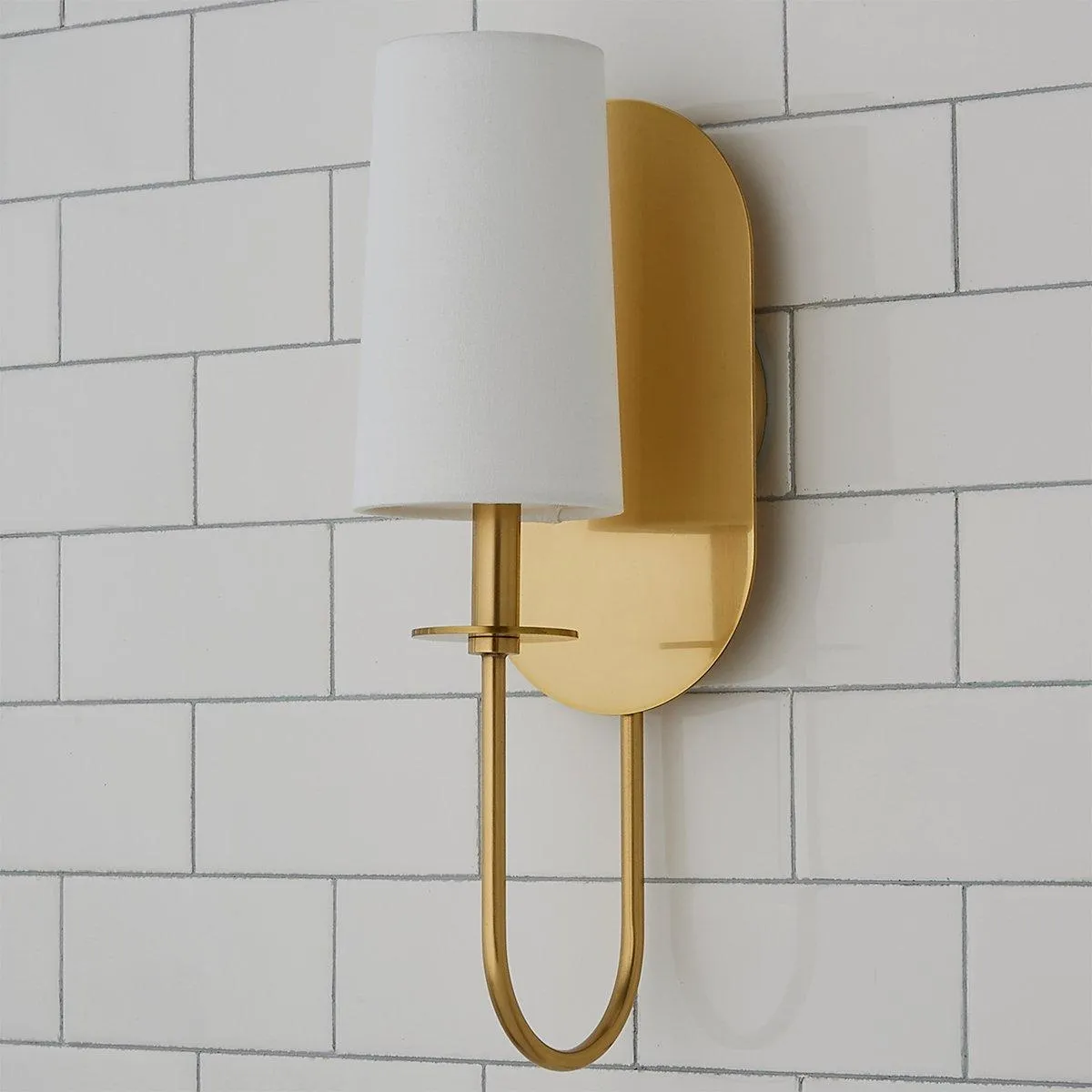 Lara Wall Lamp D599