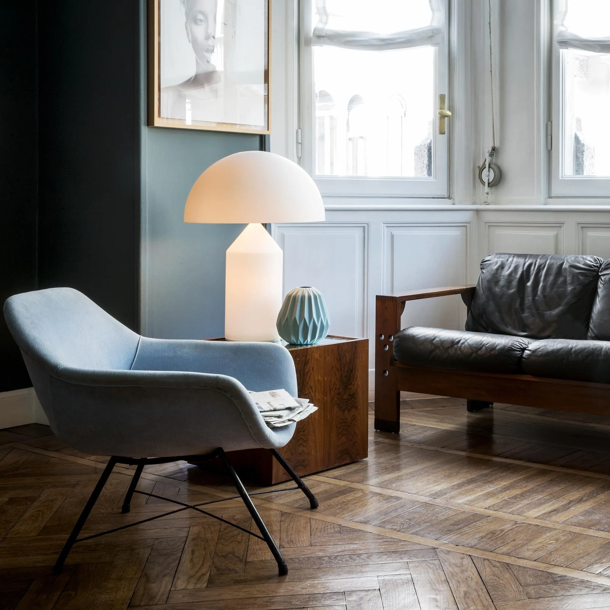 Modern Mushroom Metal Table Lamp for Bedroom