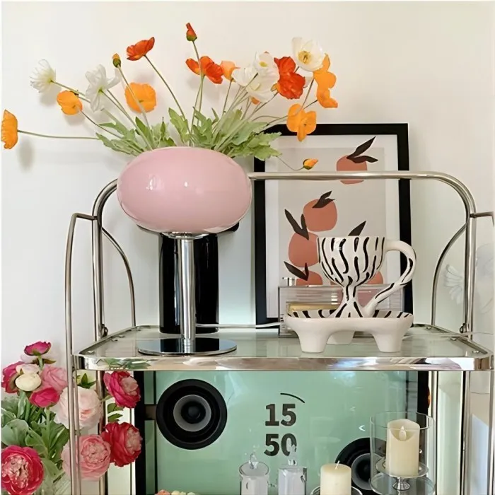 Minimalist Bauhaus Glass Table Lamp S20