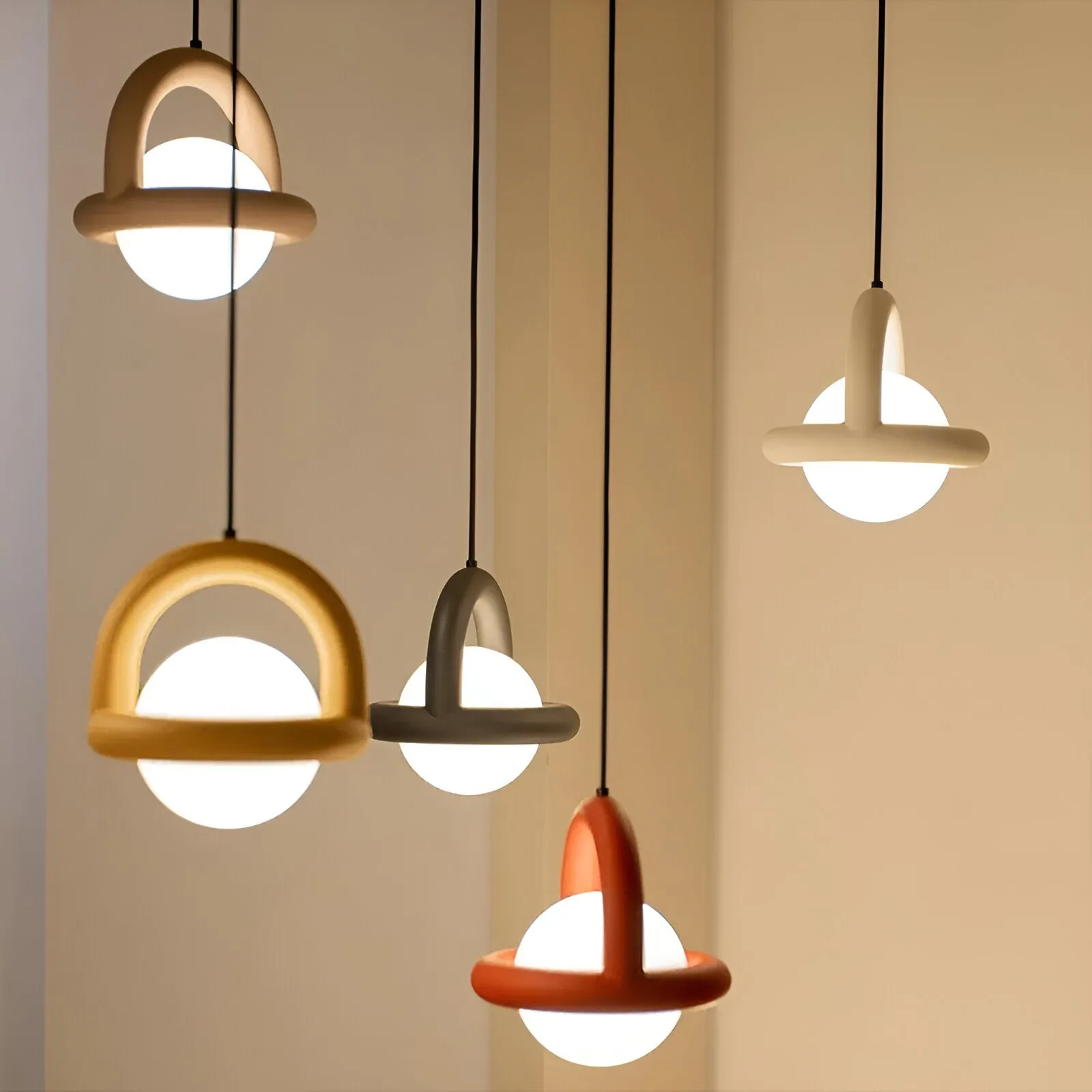 Nordic Cory Acrylic Pendant Light D956