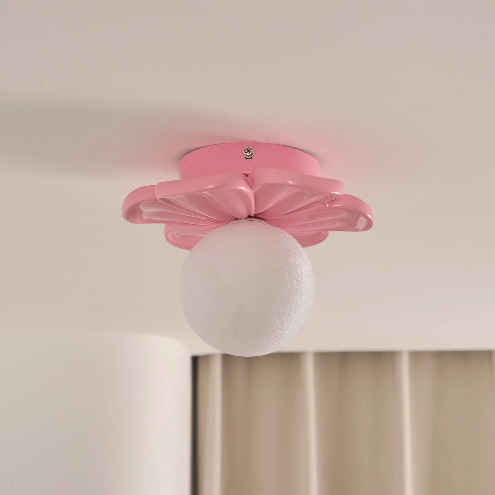 Cream Bloom Flower Ceiling Lamp D408