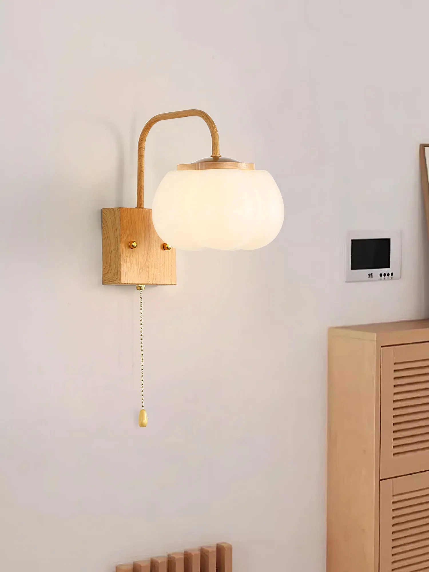 Kapok Flower Wall Lamp D419