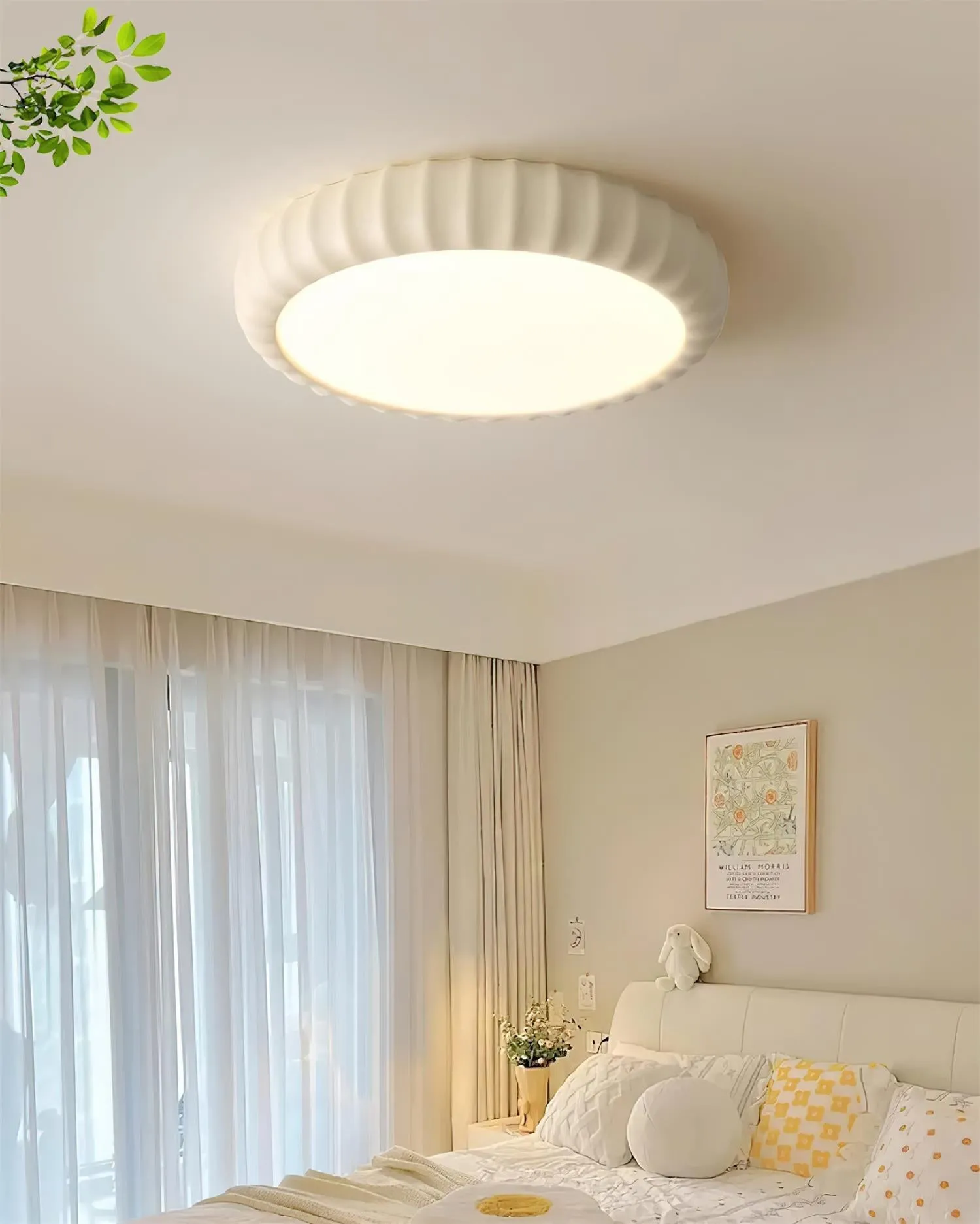 Simple Cream Style Wave Round Ceiling Light M247
