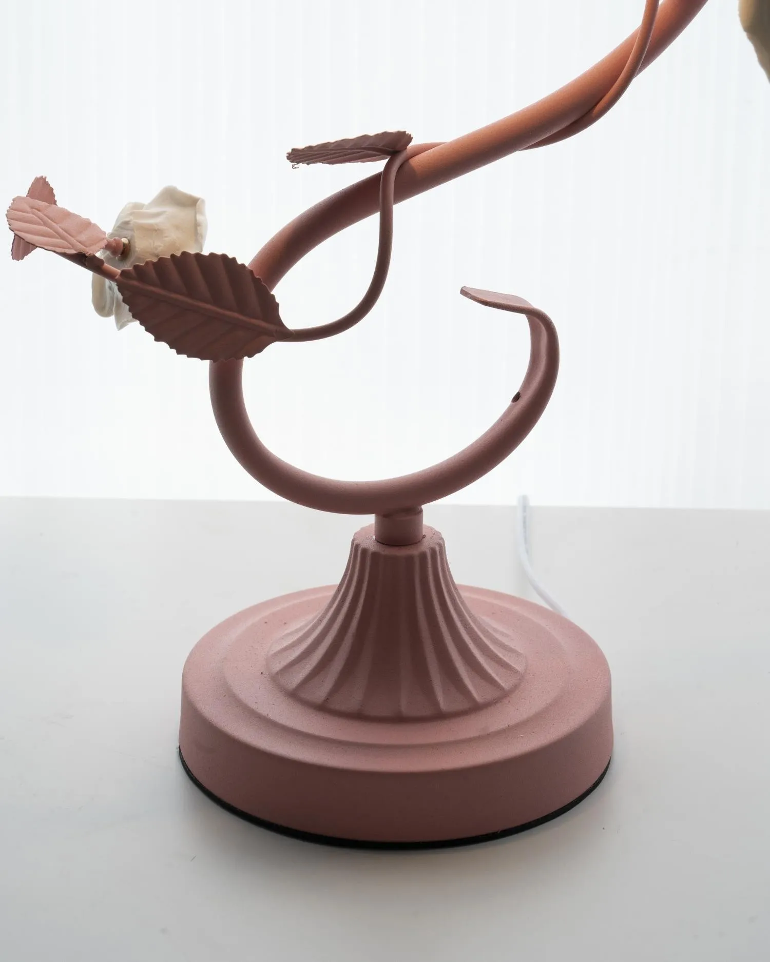 Green Pink White Rose Flower Table Lamp M209