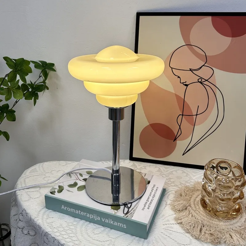 Stylish Nordic Glass Table Lamp S80