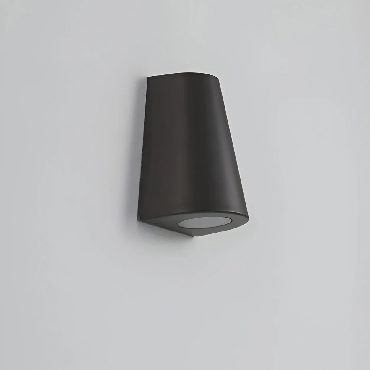 Nordic Aluminum IP65 Waterproof Outdoor Wall Light D940