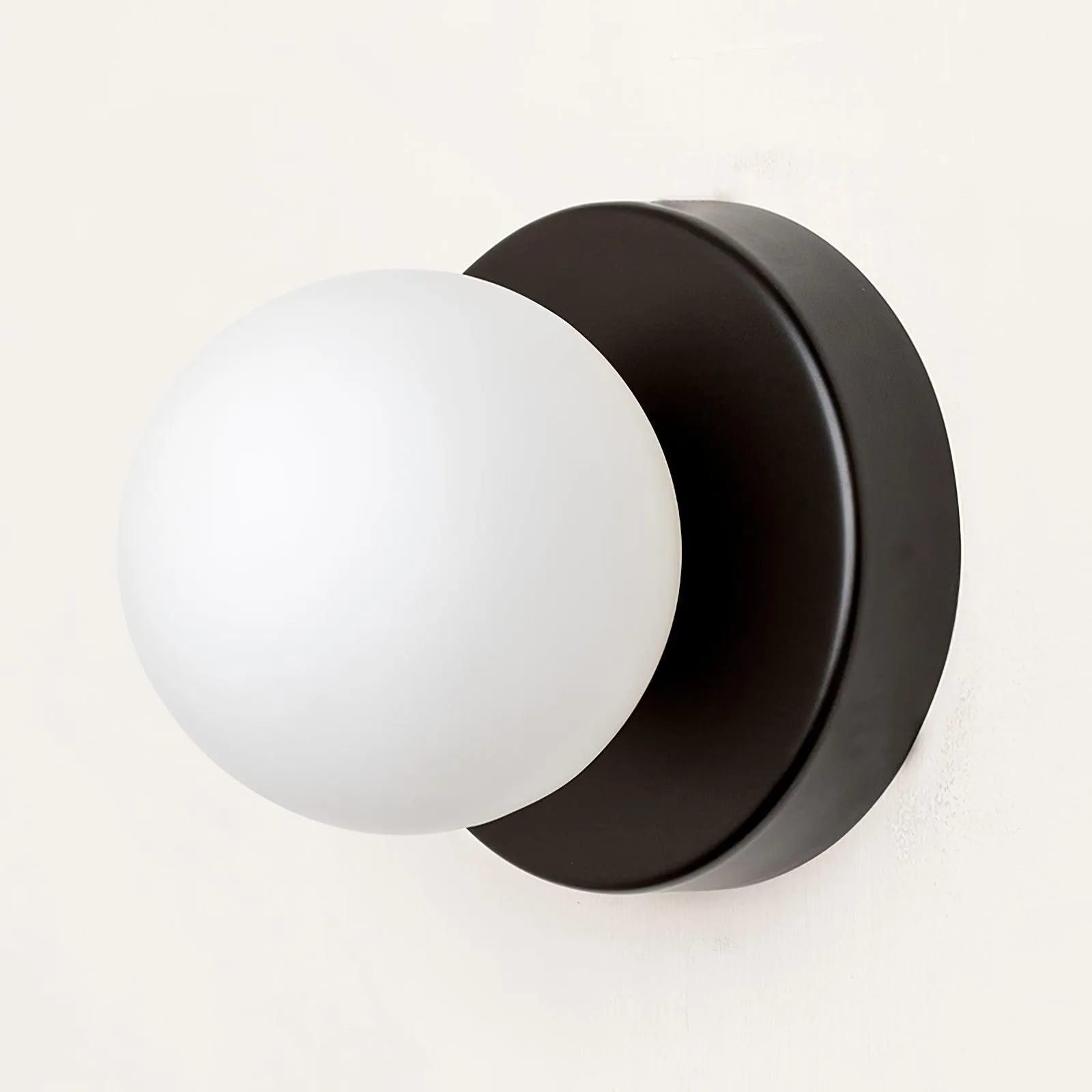 Nuvol Wall Lamp T192