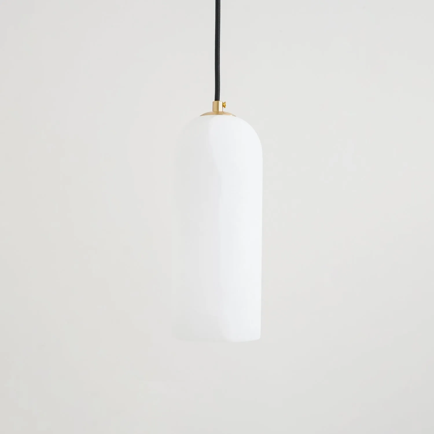 Nordic Modern  Alabaster Monty Pendant Light D888