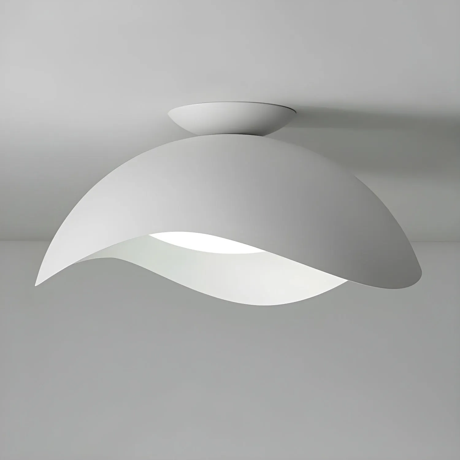 Simple Wave Ceiling Light M23