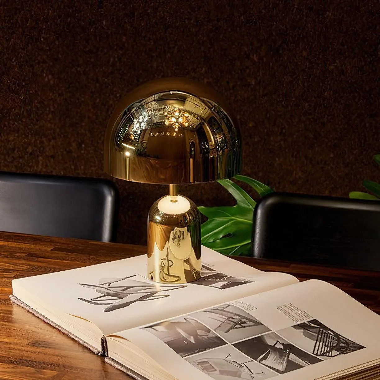 Bell Table Light T041