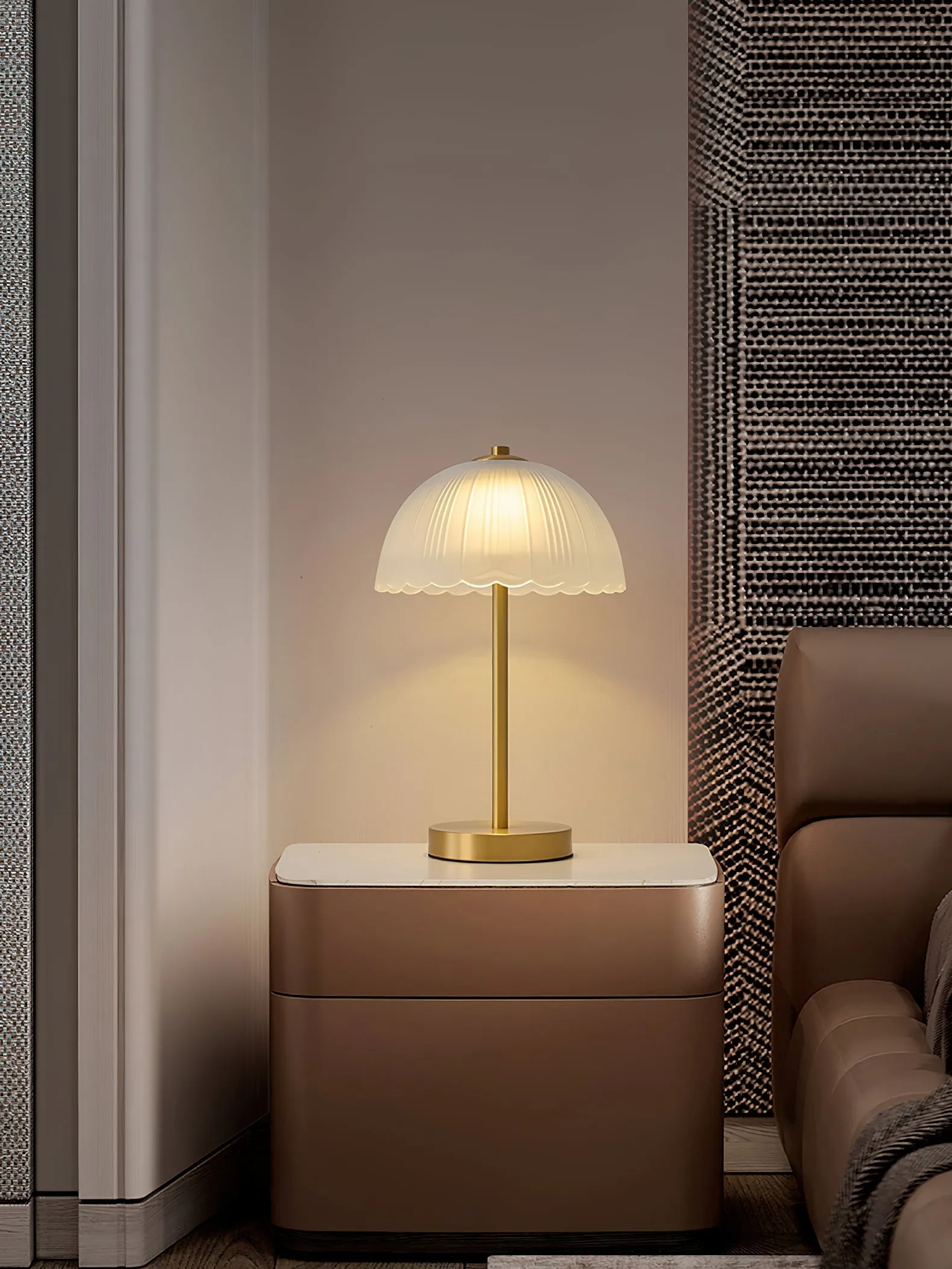 Small Umbrella Table Lamp D441