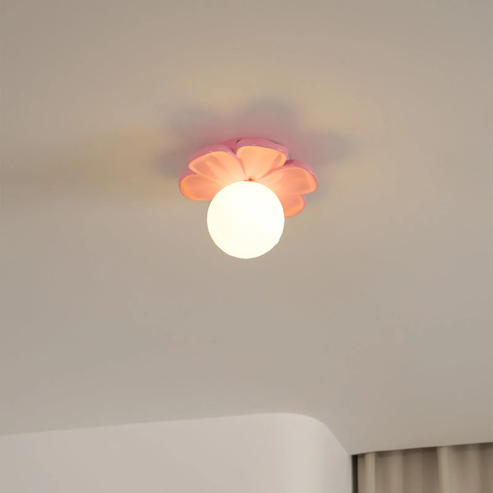 Cream Bloom Flower Ceiling Lamp D408