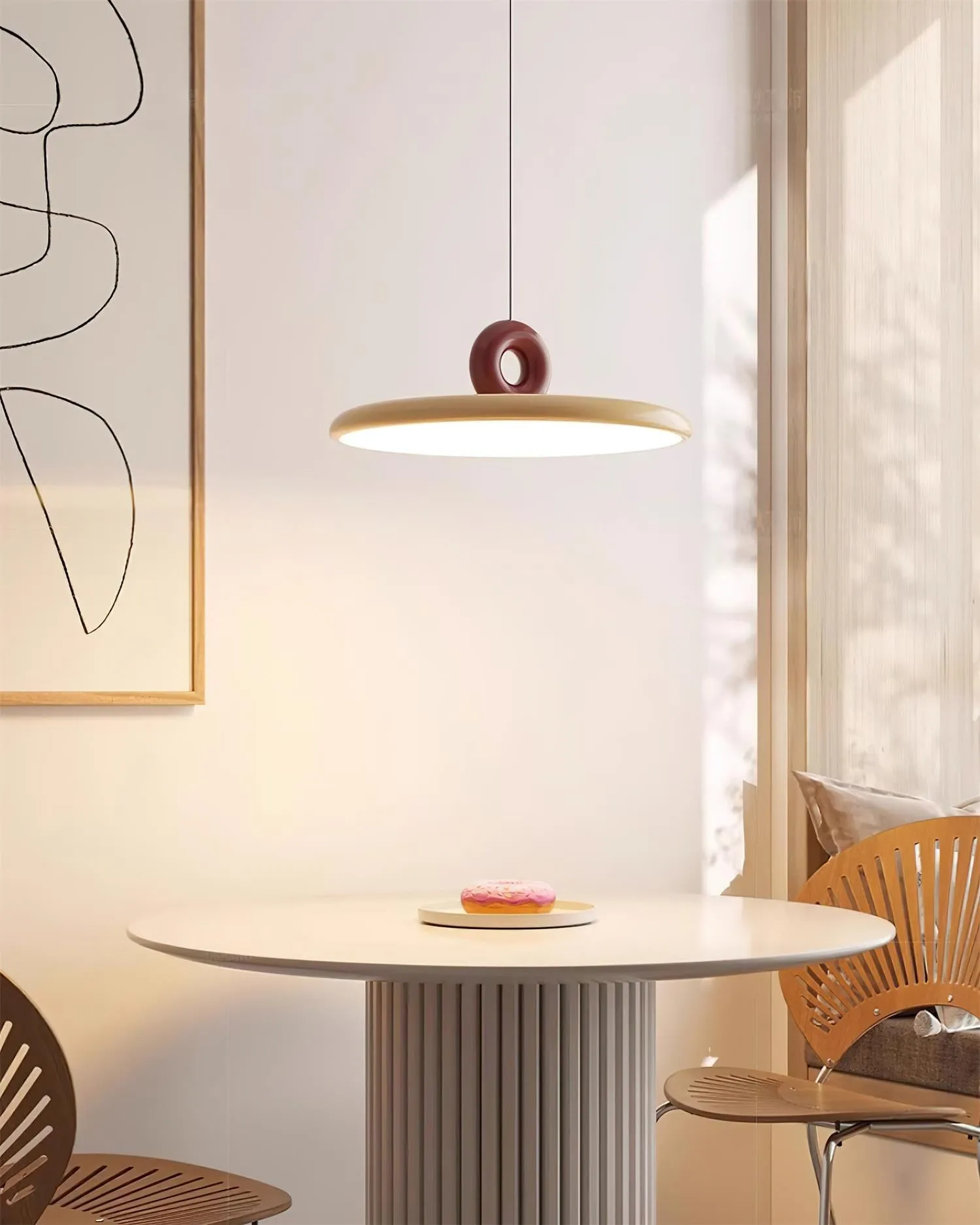 Cream Style Vertical Flying Saucer Pendant Lamp M269
