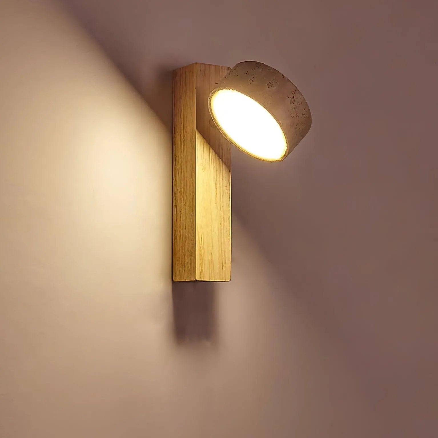French Vintage Simplicity Wall Light M112