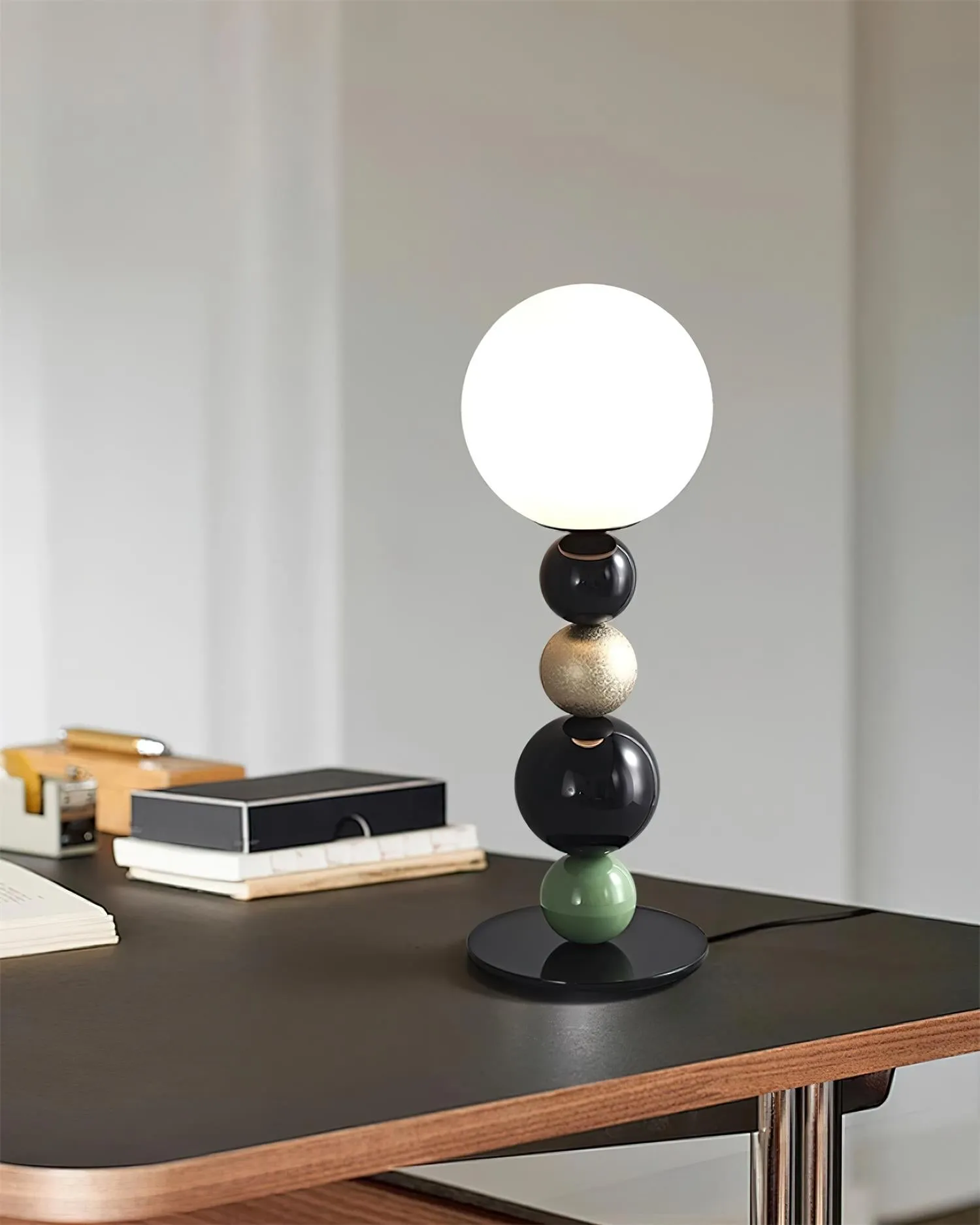 Modern Gourd Ball Table Lamp M196