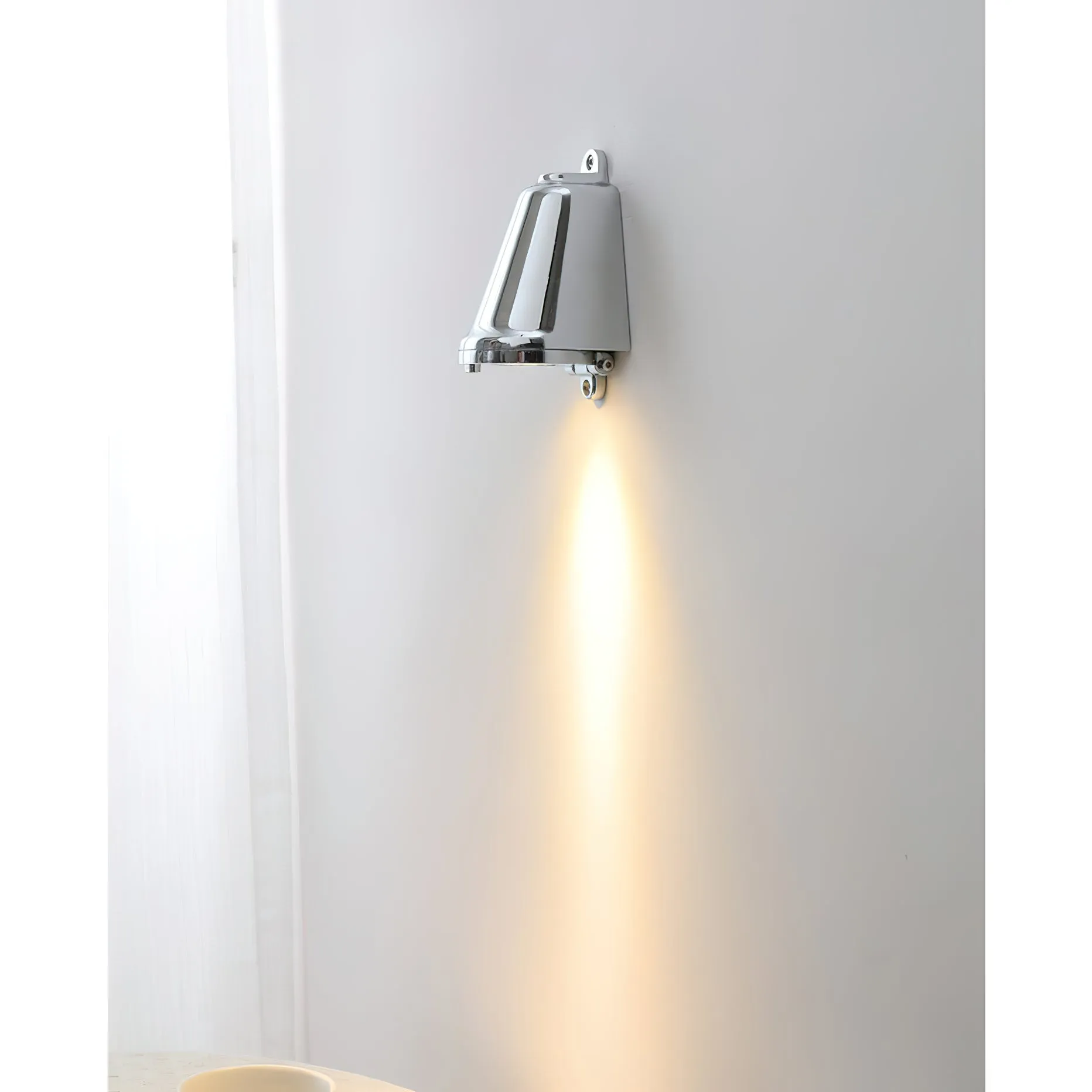 Mast Wall Lamp D635