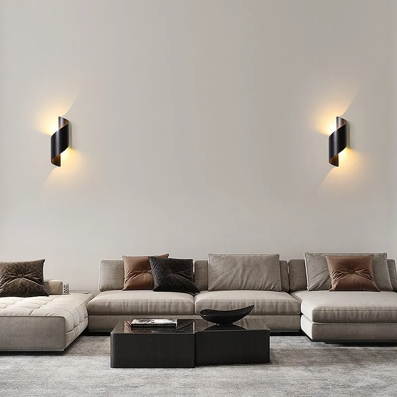 Modern Curl Twisted LED Wall Light M137