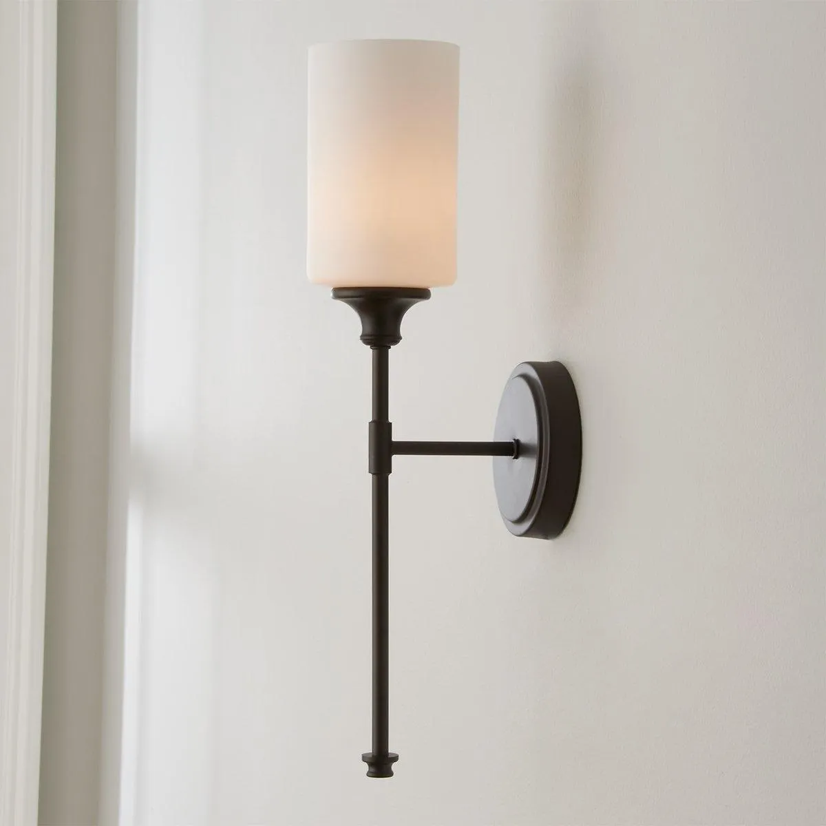 Tracie Wall Lamp D539