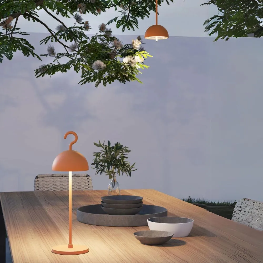 Creative Wireless Telescopic Portable Table Lamp S180