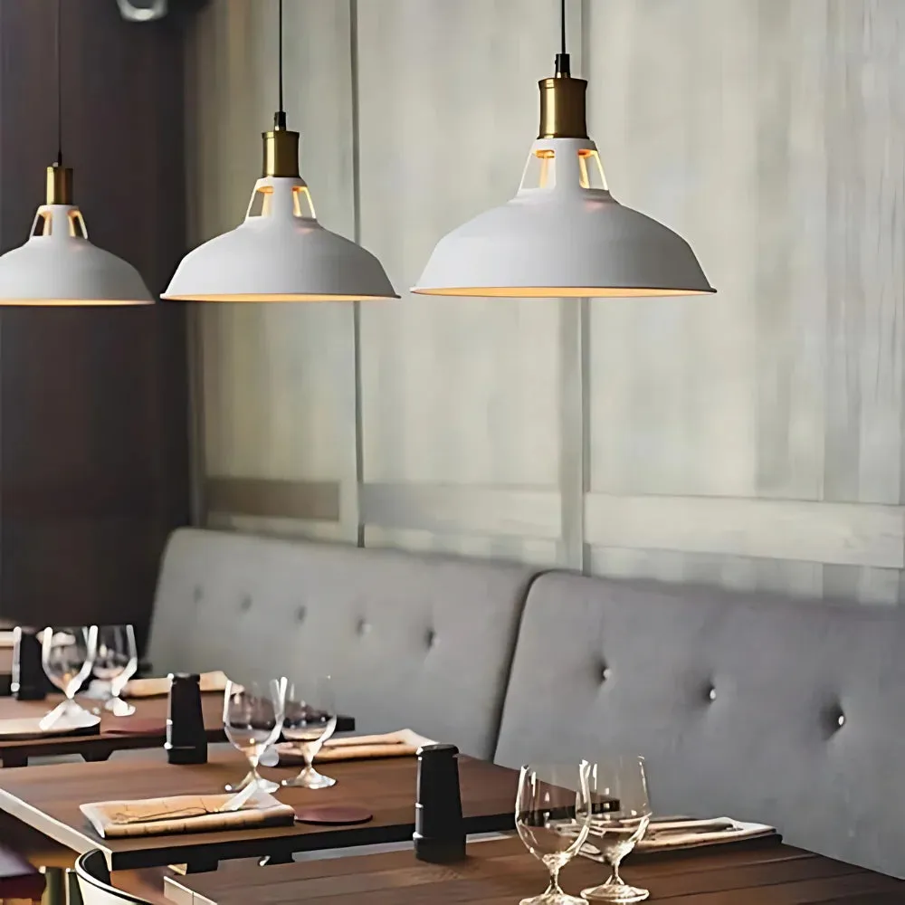 The Timeless Classic Pendant Light D835