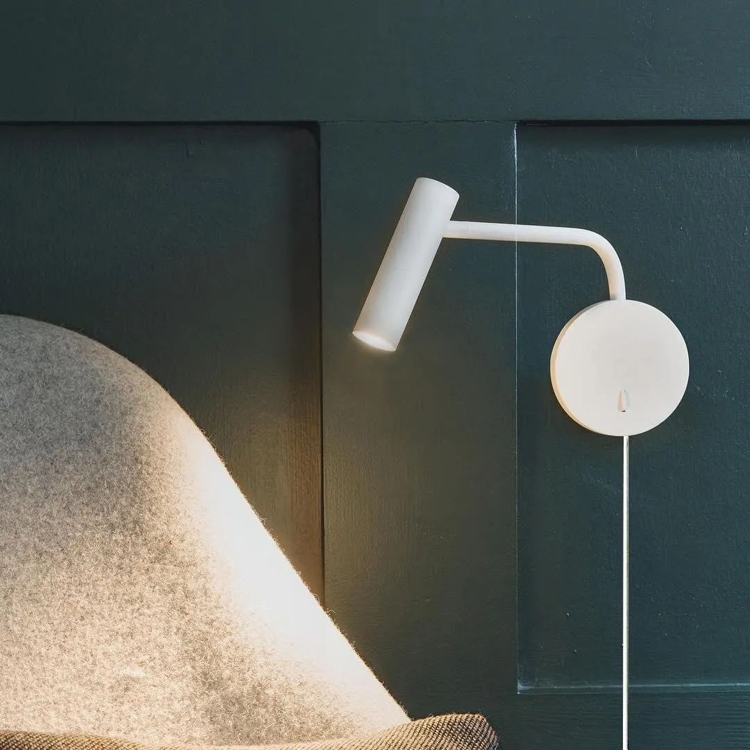 Fashion Modern Reading Plug In Wall Lamp M115
