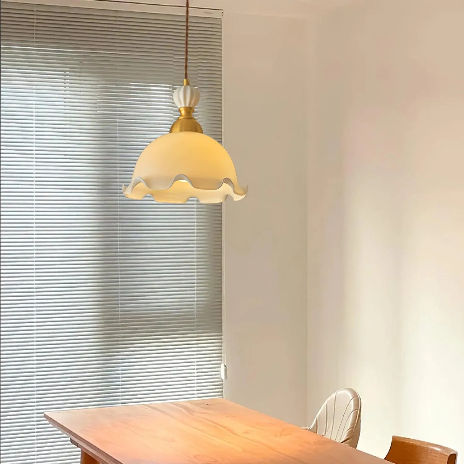Elegant Bud Pendant Lamp P008