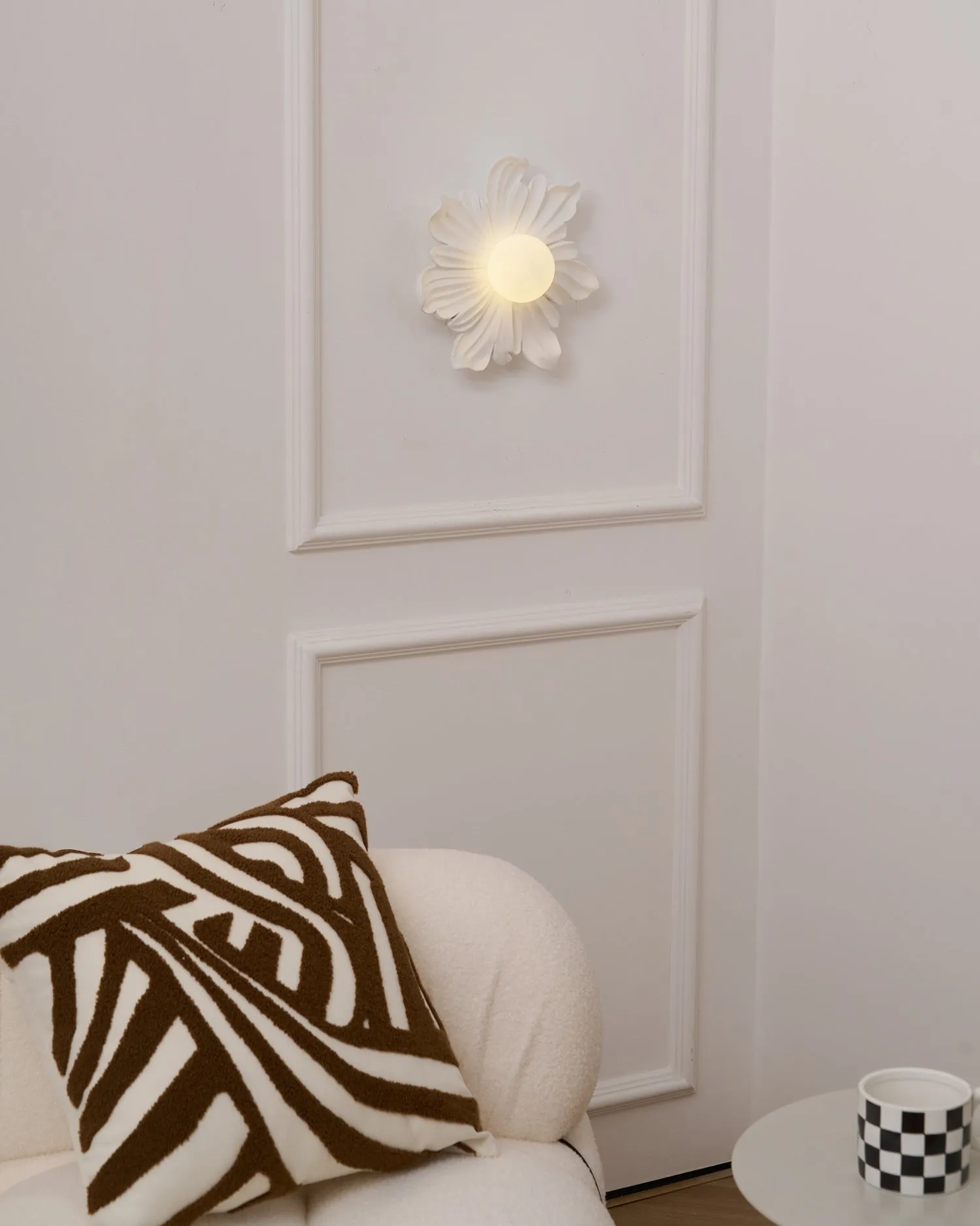 Flower Wall Lamp P071