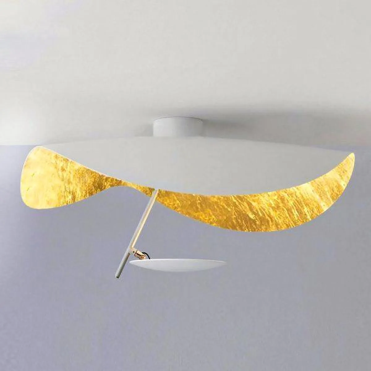 Modern Foil Curved Metal LED Pendant / Ceiling light for Bedroom