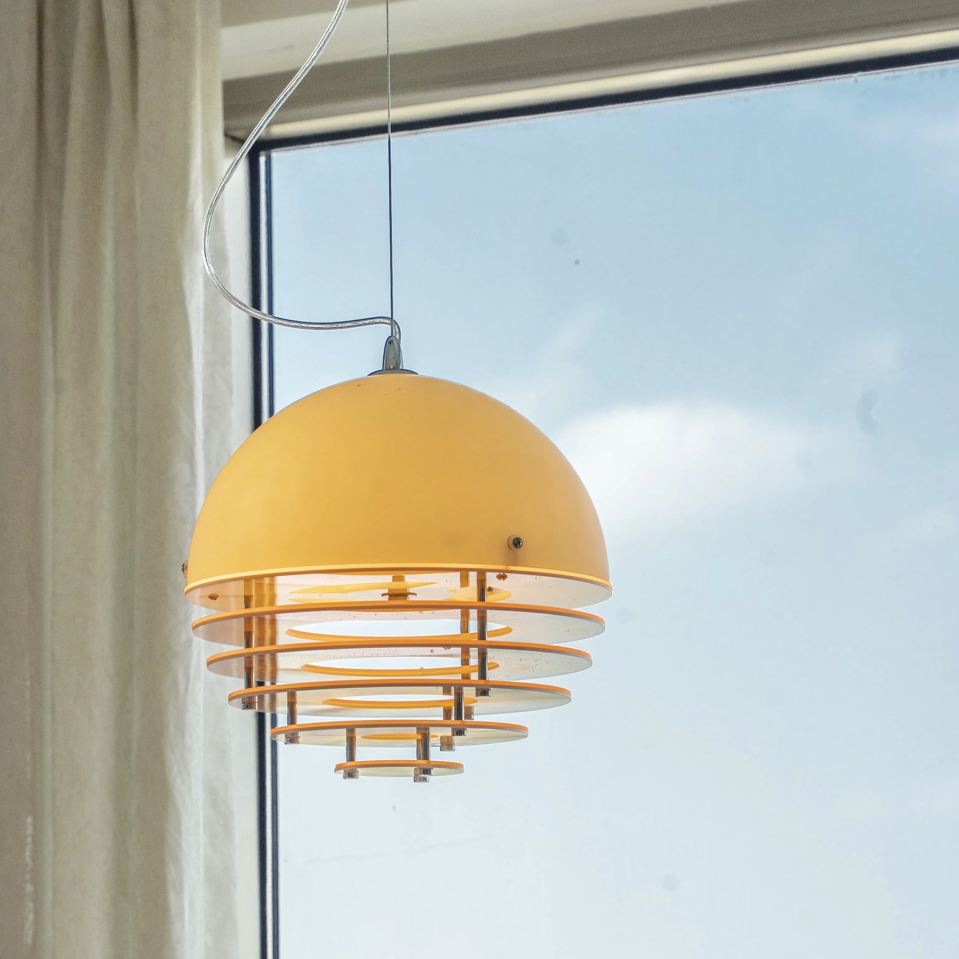 Bauhaus Sunset Ambient Pendant Lamp - Glass Acrylic Pendant Lamp S192