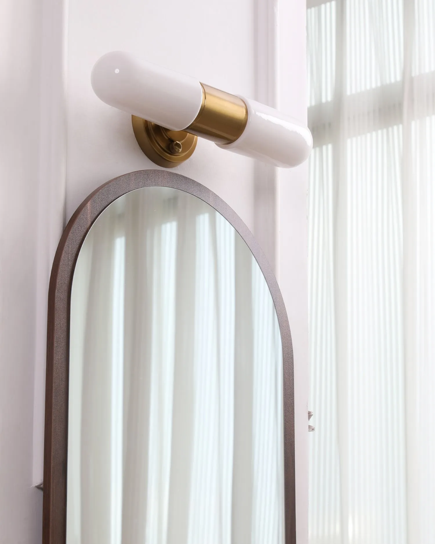 Calvero Wall Lamp D204