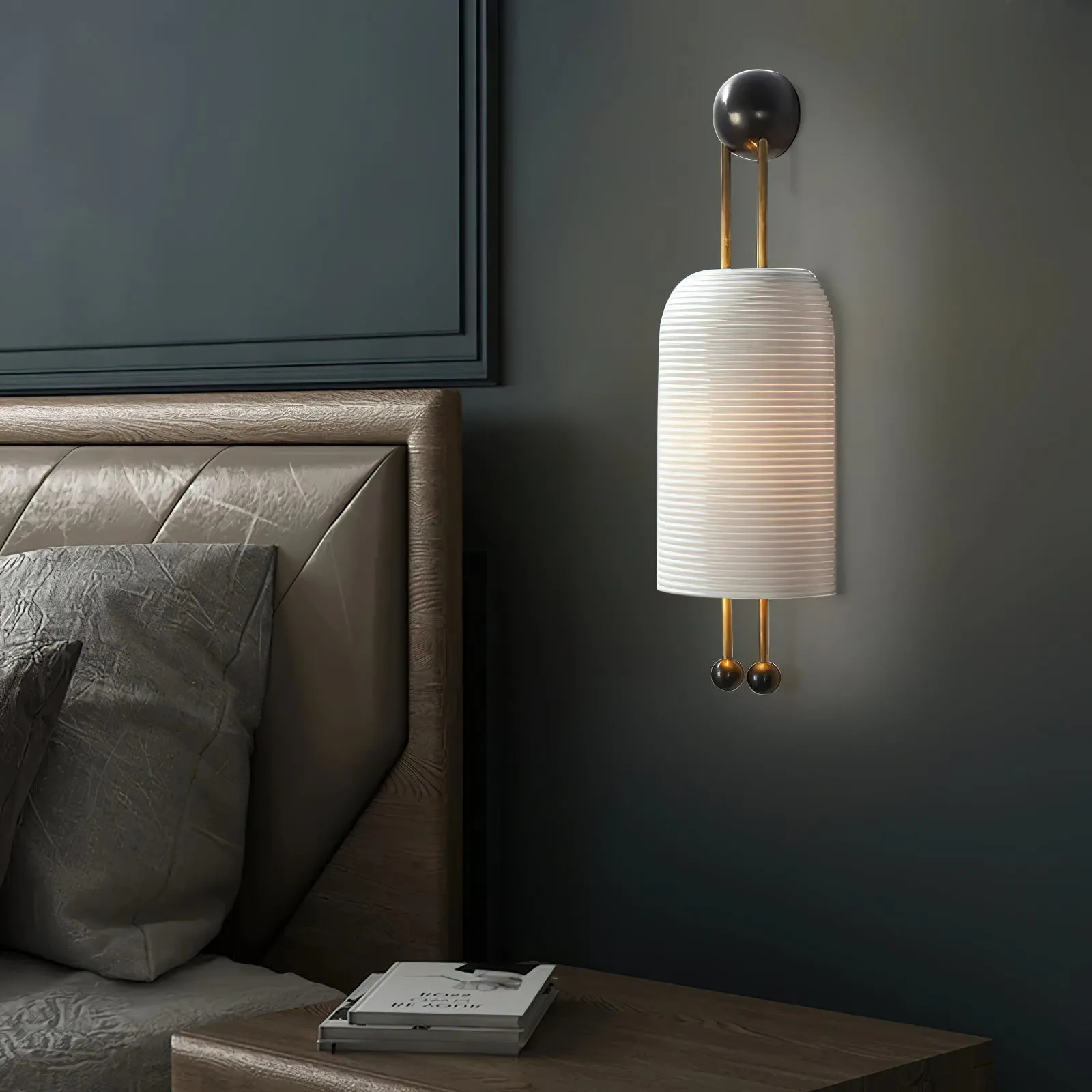 Lantern Glass Sconce D478