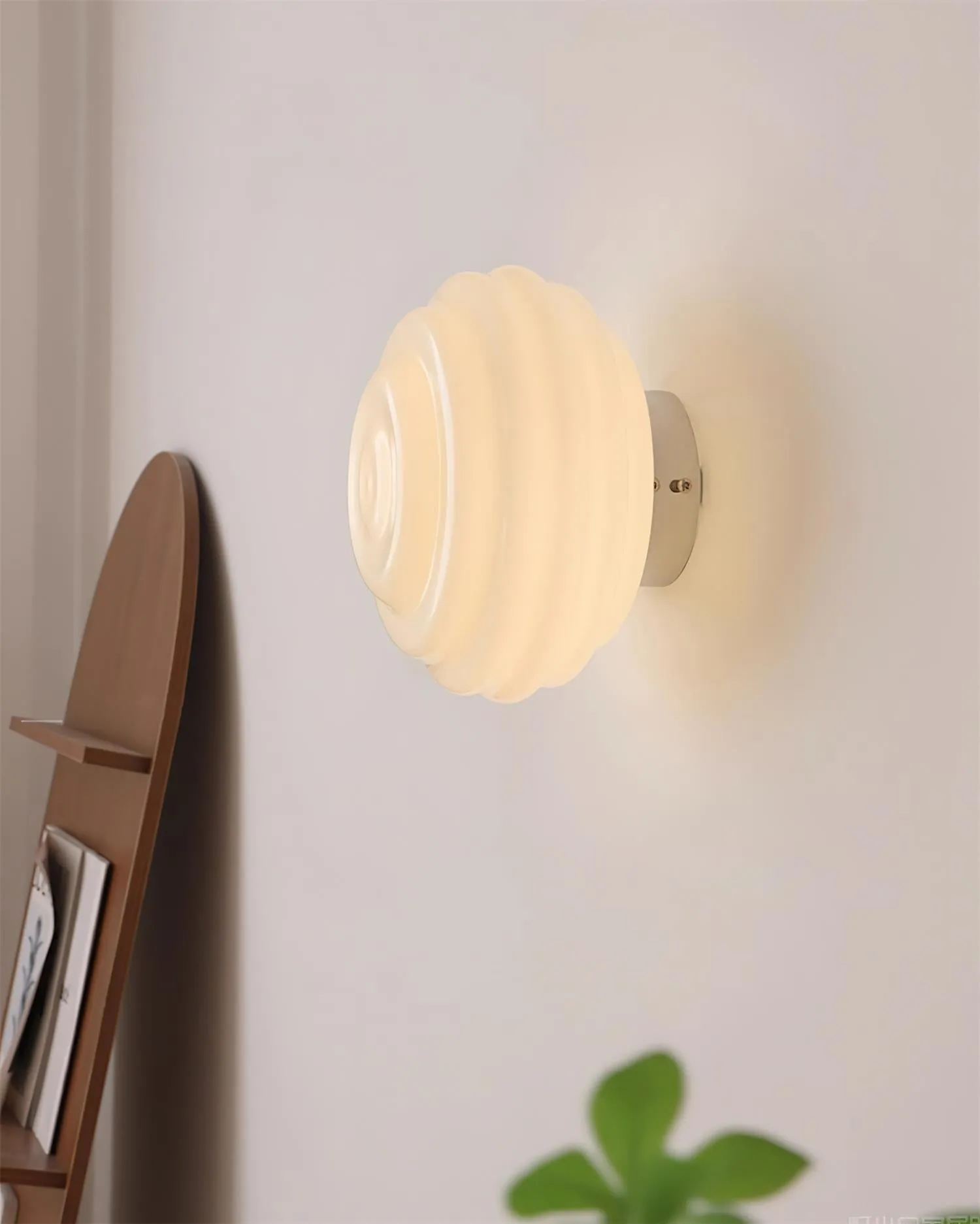 Spiral Pattern Wall Light P007