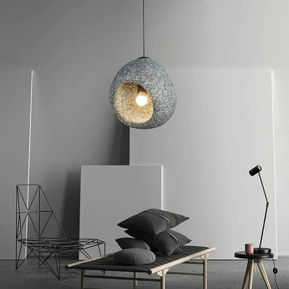 The Discreet Glow Pendant Light D825