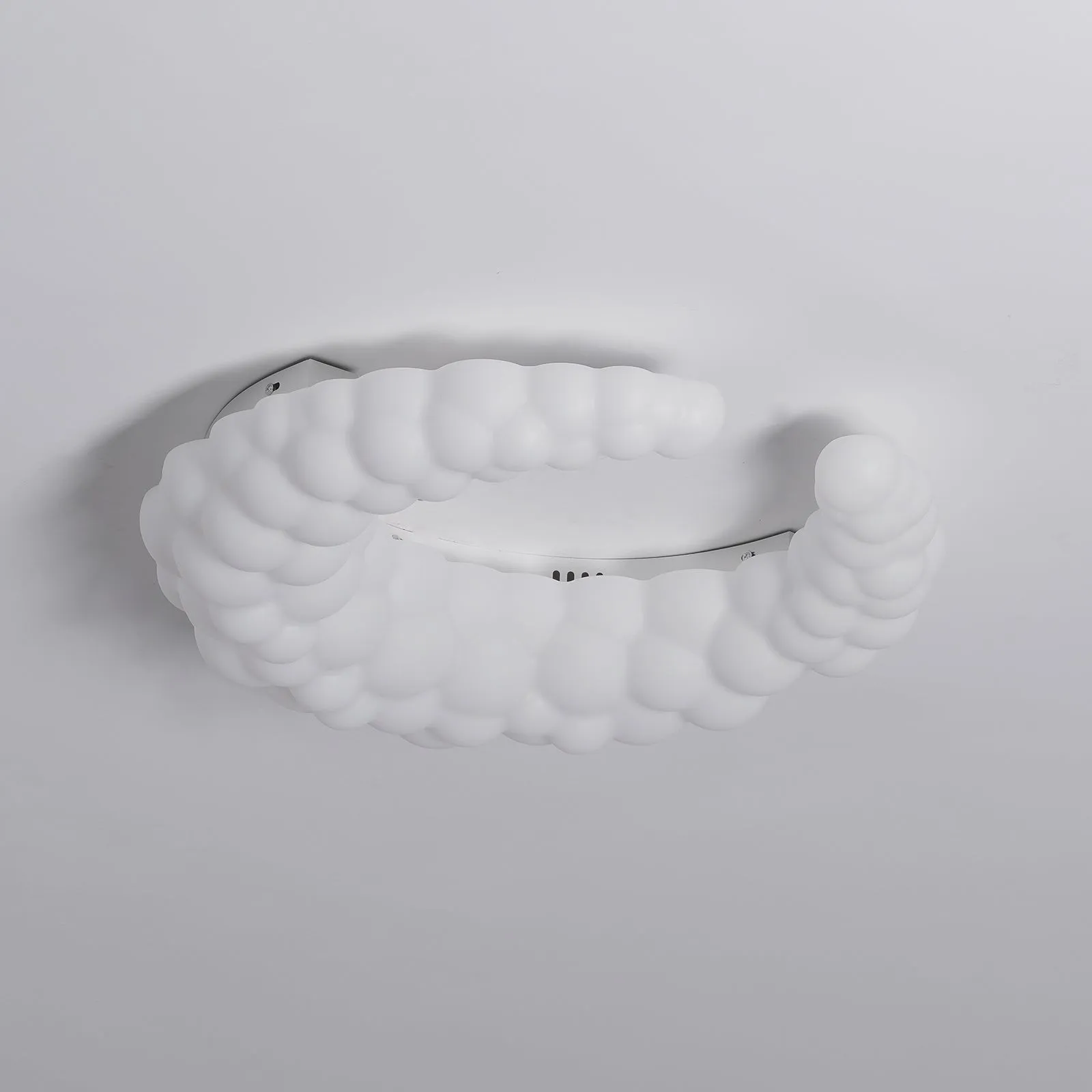 Cream Style Moon Ceiling Lamp M580