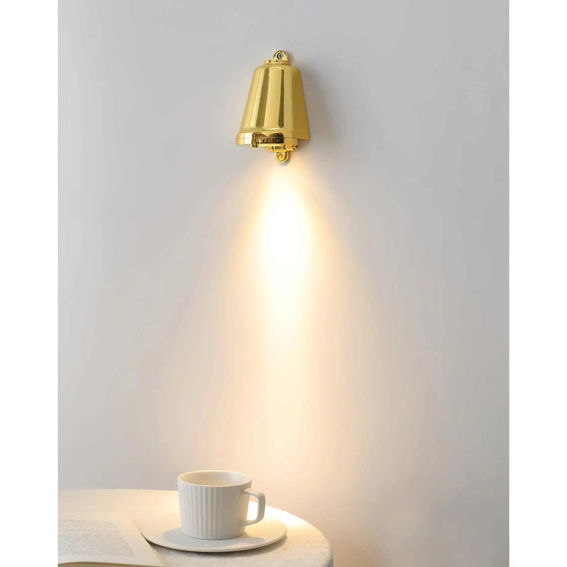 Mast Wall Lamp D635