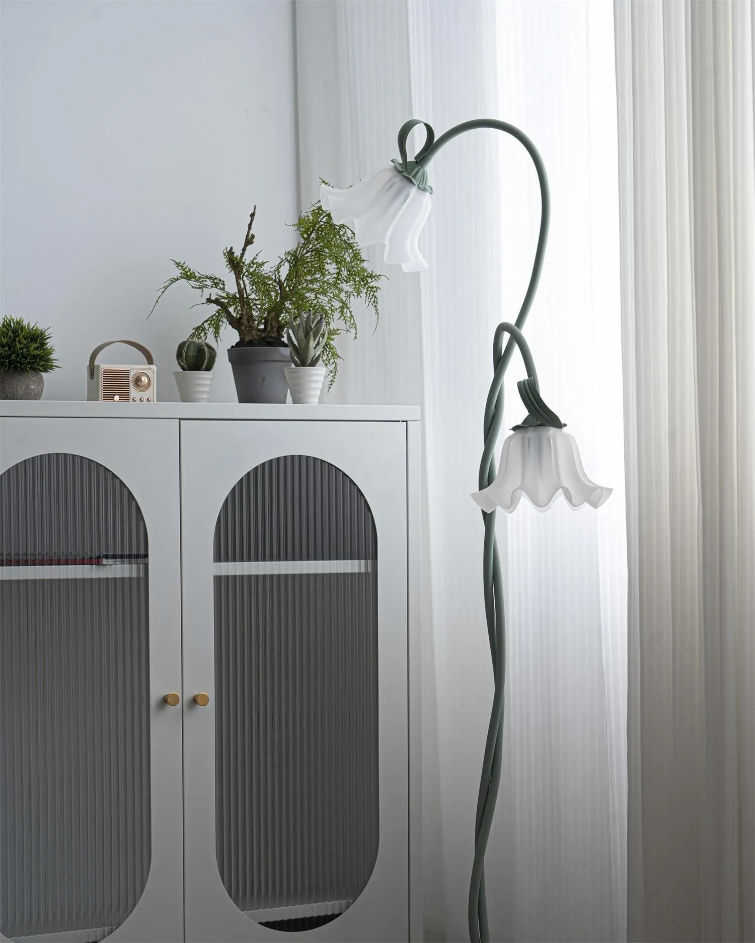 Creative Multi-Head Winding Flower Shape Floor Lamp M175