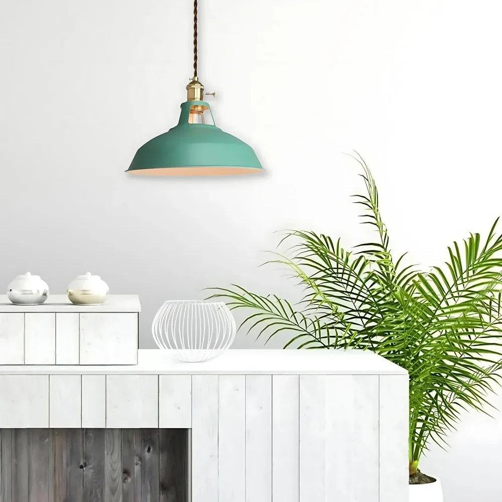 The Timeless Classic Pendant Light D835