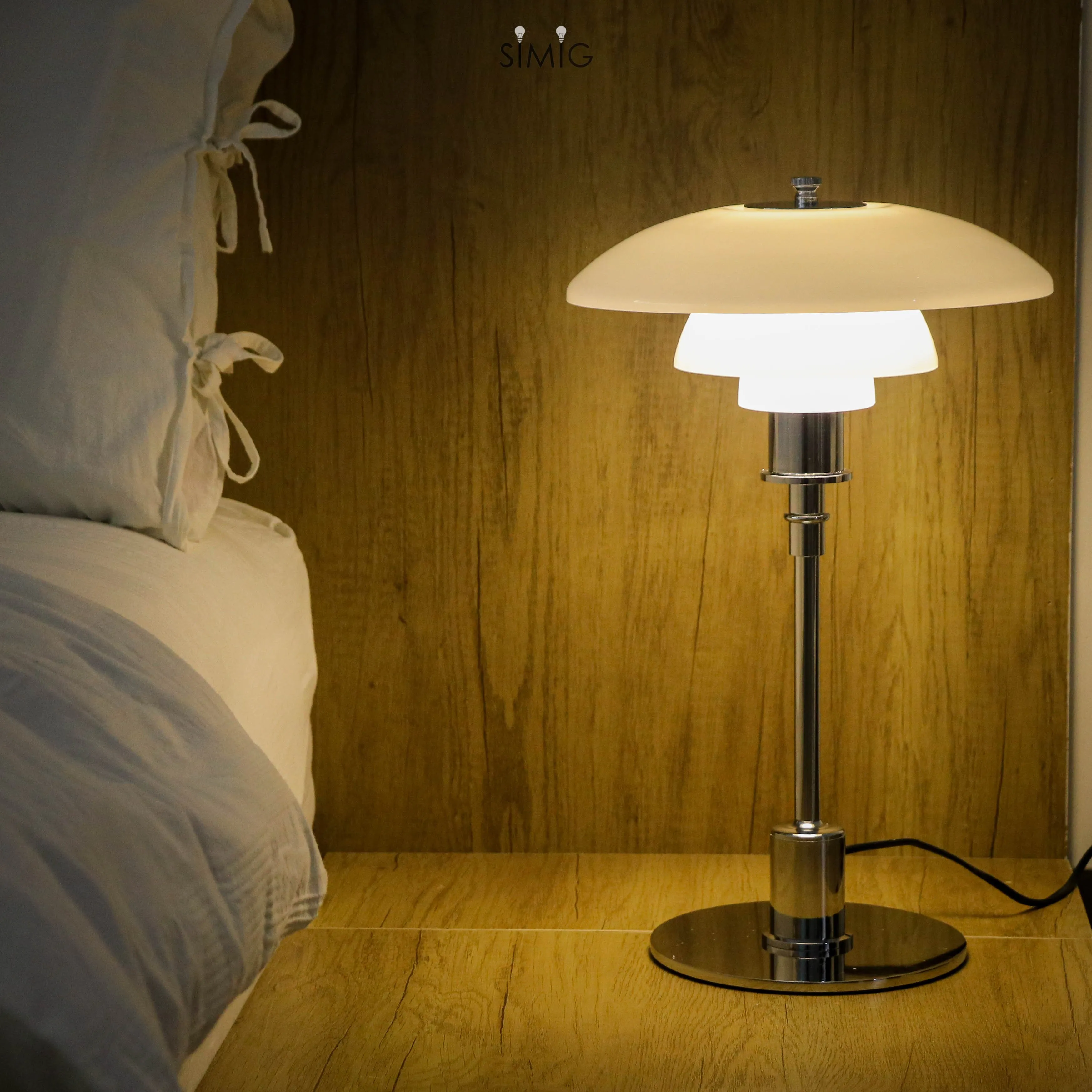 Danish Disc Multilayer Metal Table Lamp