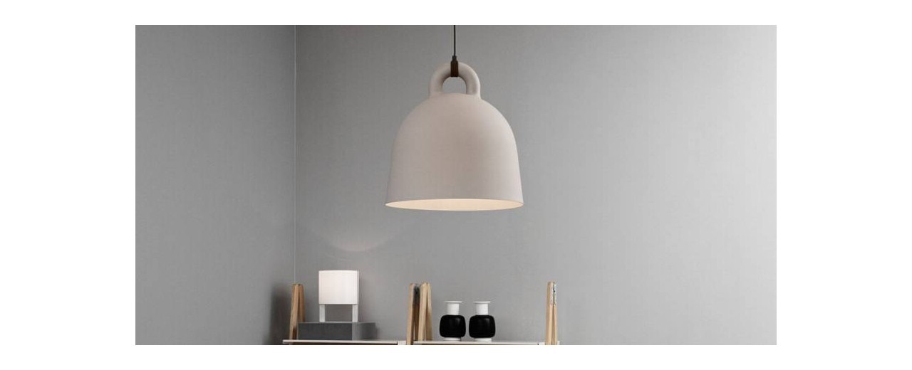 Nowoczesna lampa wisząca dzwonkowa w jadalni